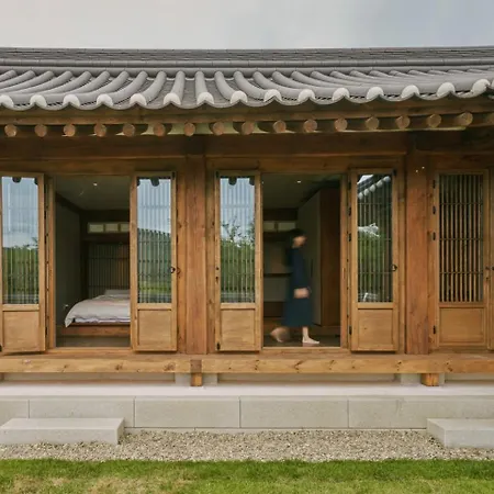 Muuun Villa Gyeongju Exterior photo