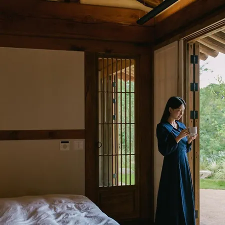 Muuun Villa Gyeongju Exterior photo